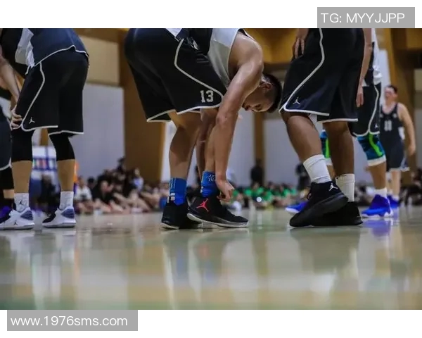 洪卡与赫尔辛基昨晚激战正酣比分揭晓精彩瞬间回顾